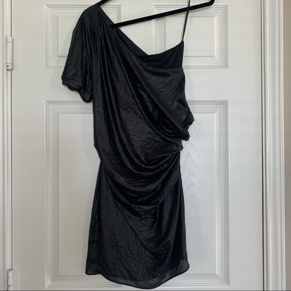 Black crinkle dress